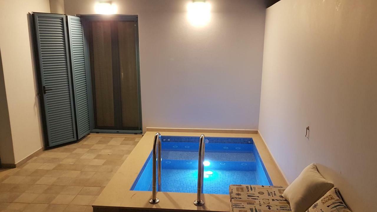 卡米拉日Tanyas Cozy House别墅 外观 照片